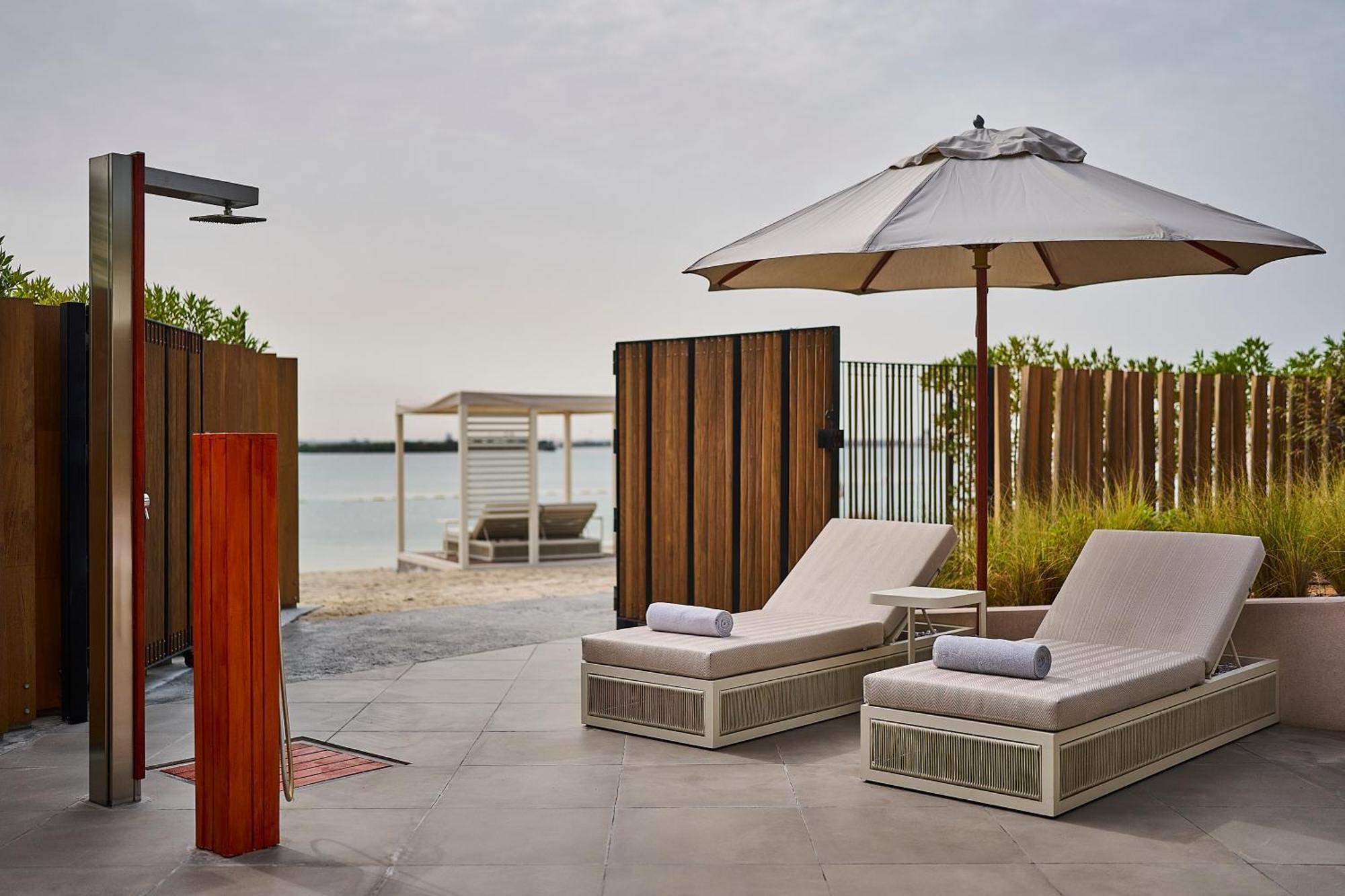 Resort Erth Abu Dhabi Hotel Abu Dhabi