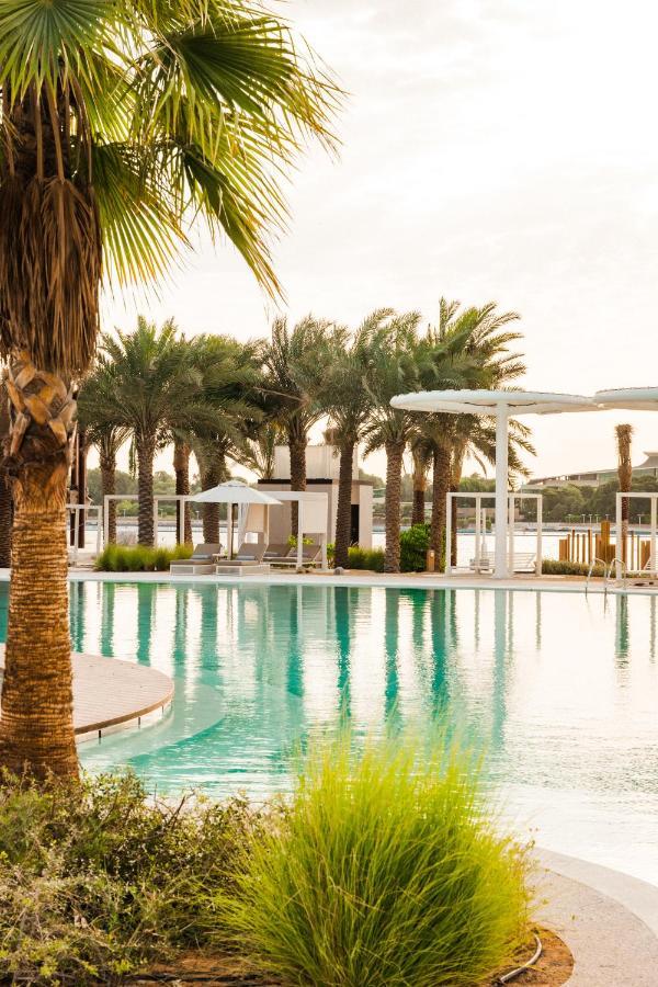 Erth Abu Dhabi Hotel सहारा 5*