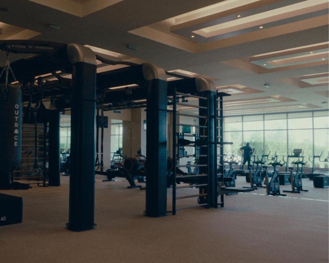 सहारा Erth Abu Dhabi Hotel 5*