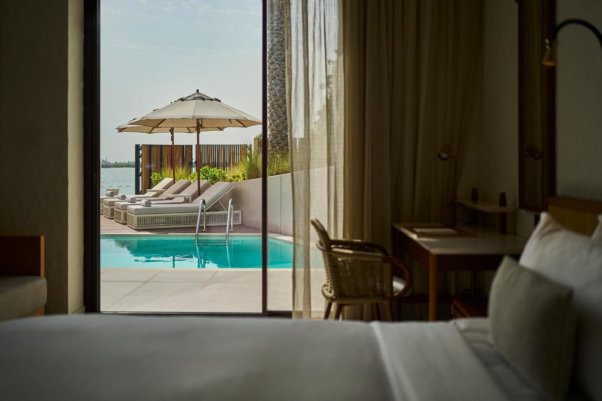 Erth Abu Dhabi Hotel 5*