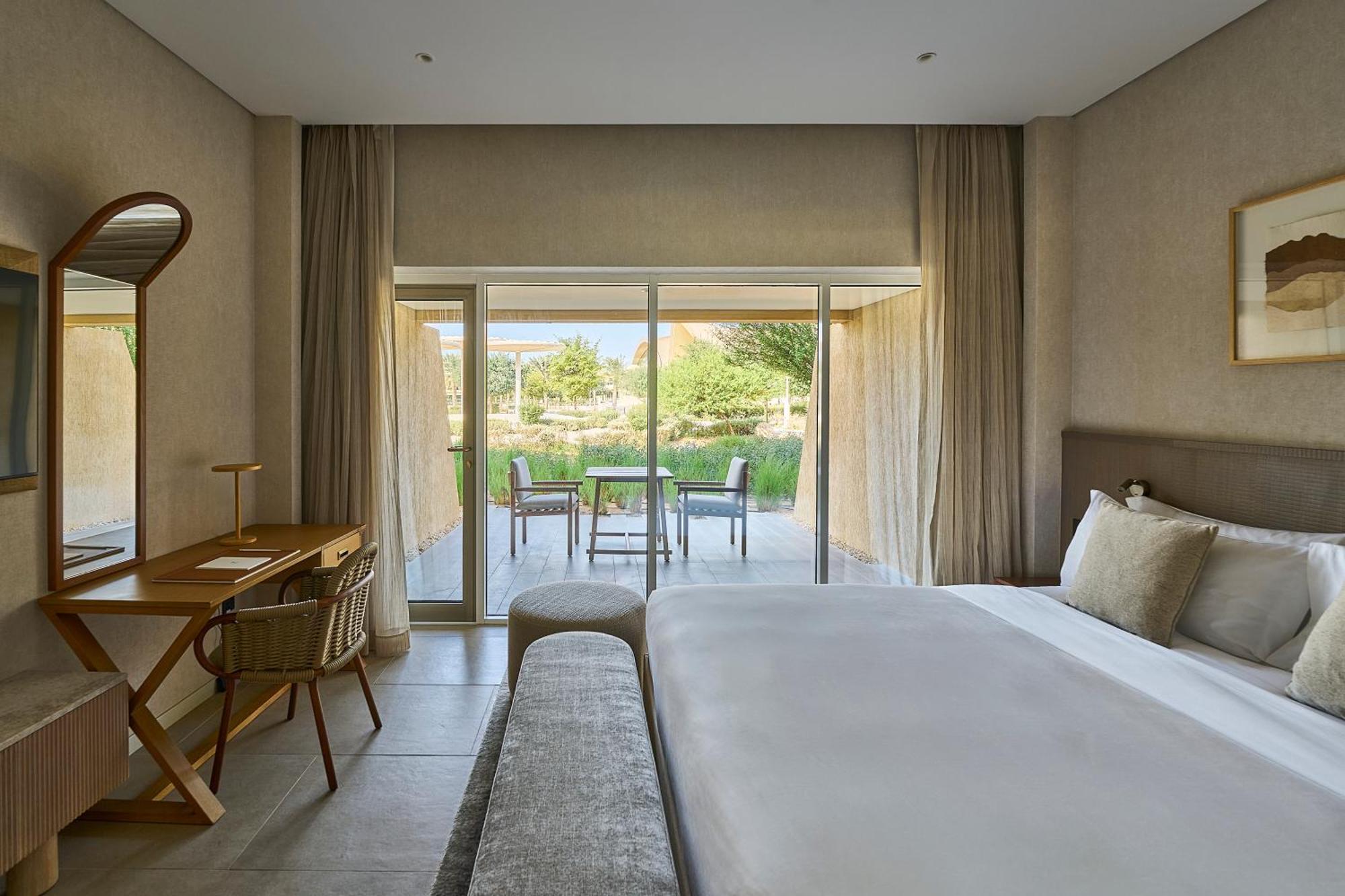 सहारा Erth Abu Dhabi Hotel